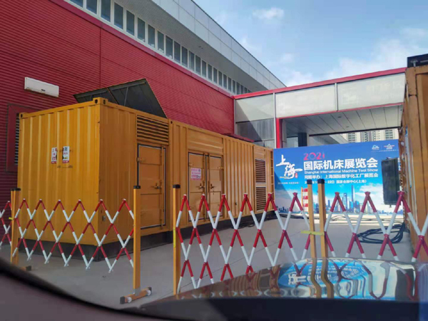 修文发电车出租-发电机无电压或电压太低怎么办？