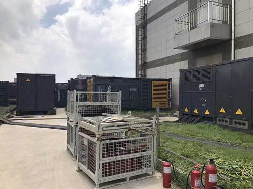 修文除了定期检查，还有哪些方法可以及时发现接触式转速表探头的磨损？